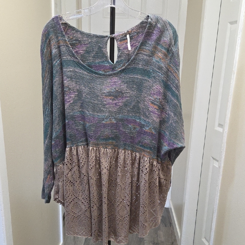 Free People Oversized Boho Tunic Top Mixed Media Eyelet Lace Hem Slouchy - Picture 4 of 11